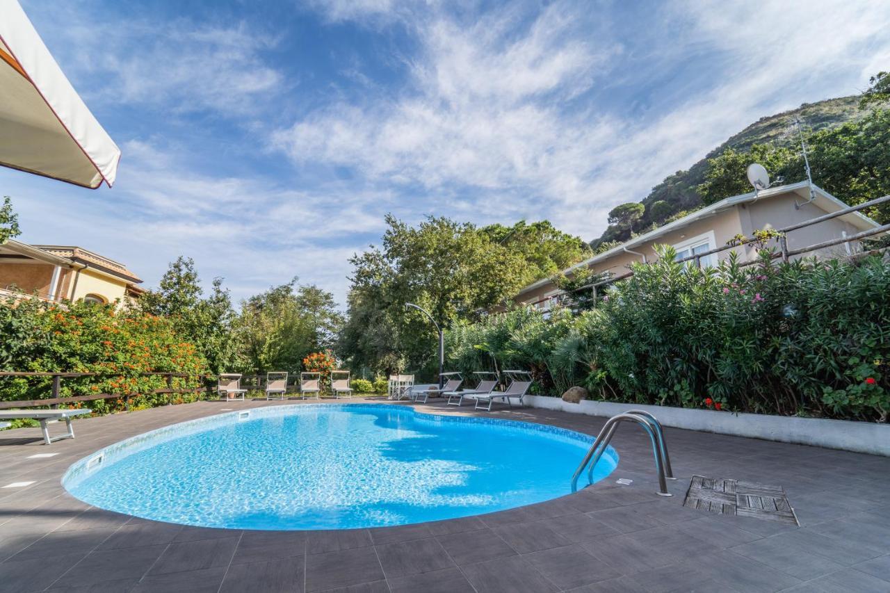 Hotel Cannamele Resort Parghelia Kültér fotó